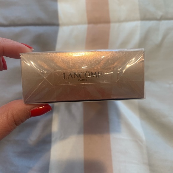 Lancome Idole Aura 3.4 Fl oz perfume - Picture 4 of 7